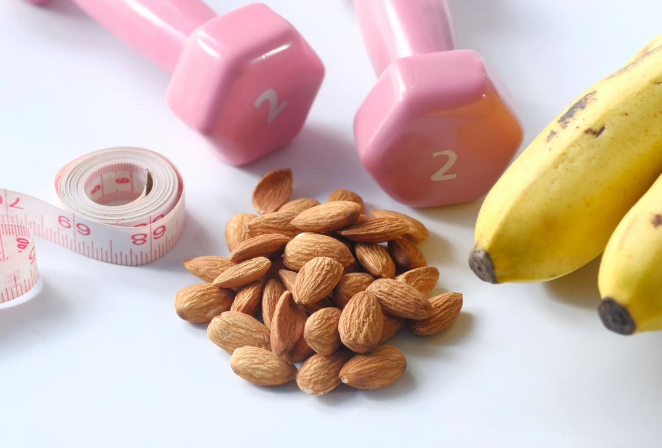 Weights and healthy snack